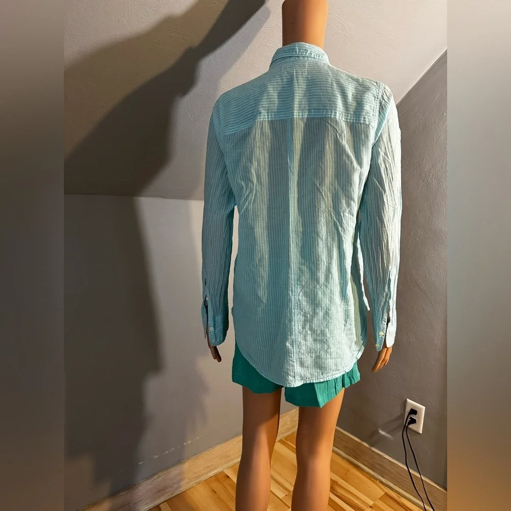 J. Crew Aqua Blue Striped Button Down Shirt Long Sleeve Size 8 EUC